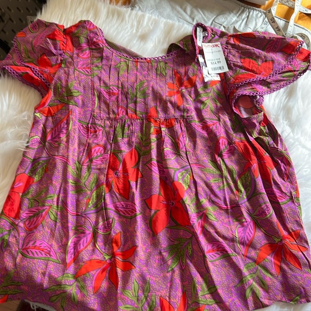 Colorful blouse, new